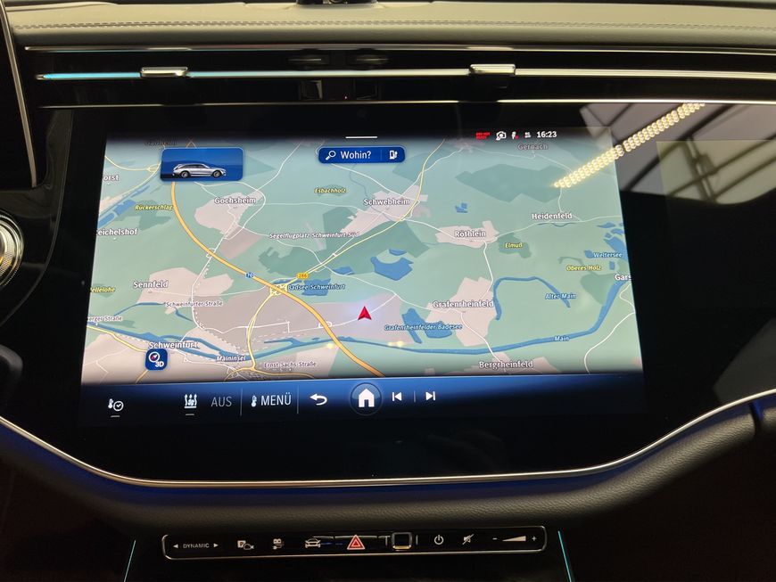 Mercedes-Benz E 300 2025