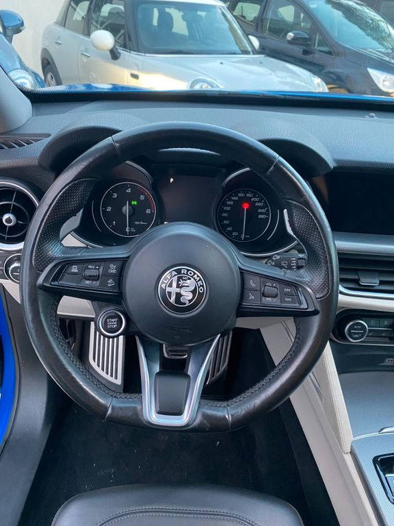 Alfa Romeo Stelvio 2020