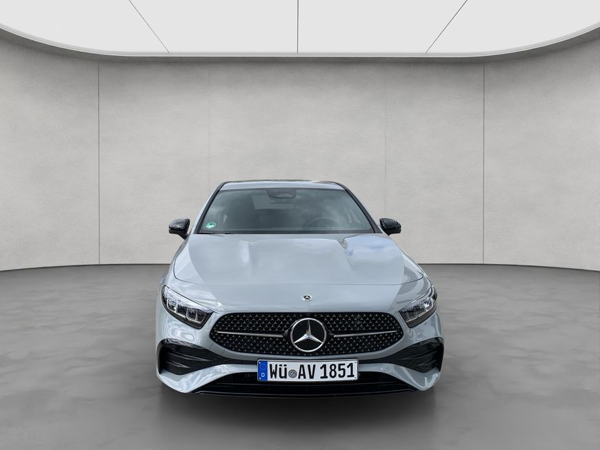 Mercedes-Benz A 180 2025