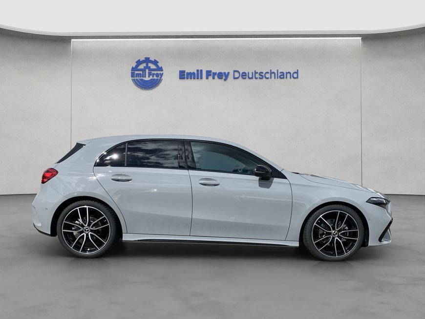 Mercedes-Benz A 180 2025