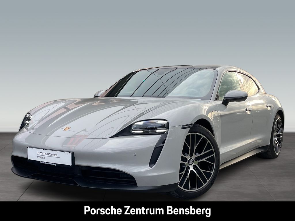 Porsche Taycan 2022