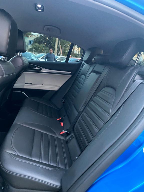 Alfa Romeo Stelvio 2020