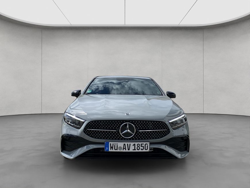 Mercedes-Benz A 180 2025