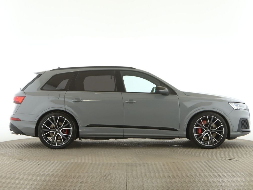 Audi SQ7 2022