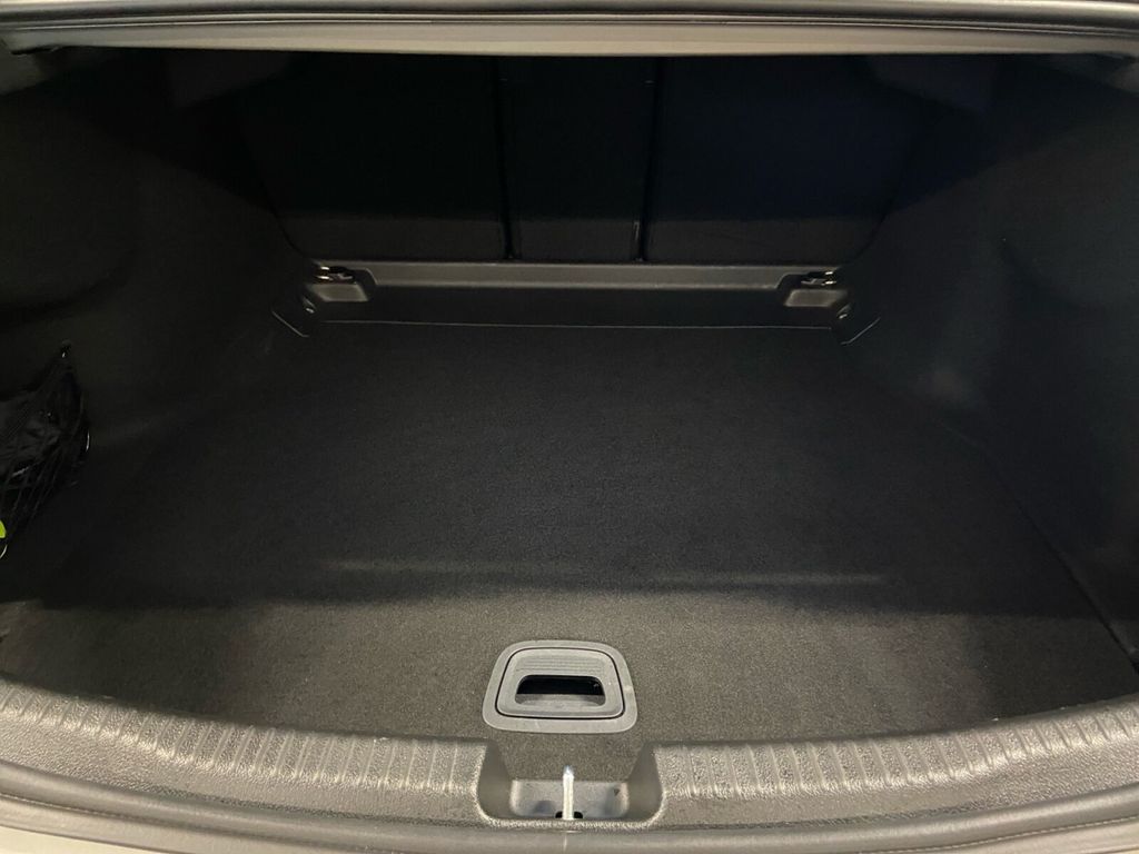 Mercedes-Benz C 220 2024