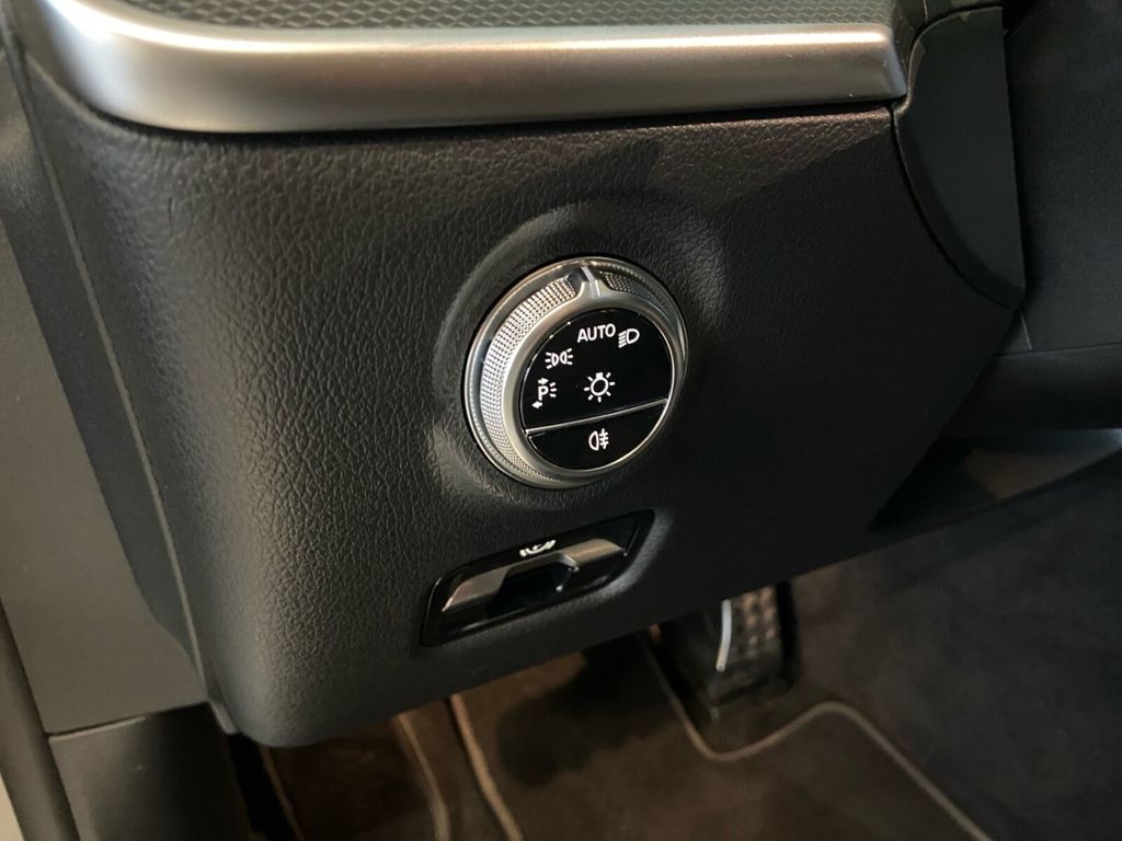 Mercedes-Benz C 220 2024