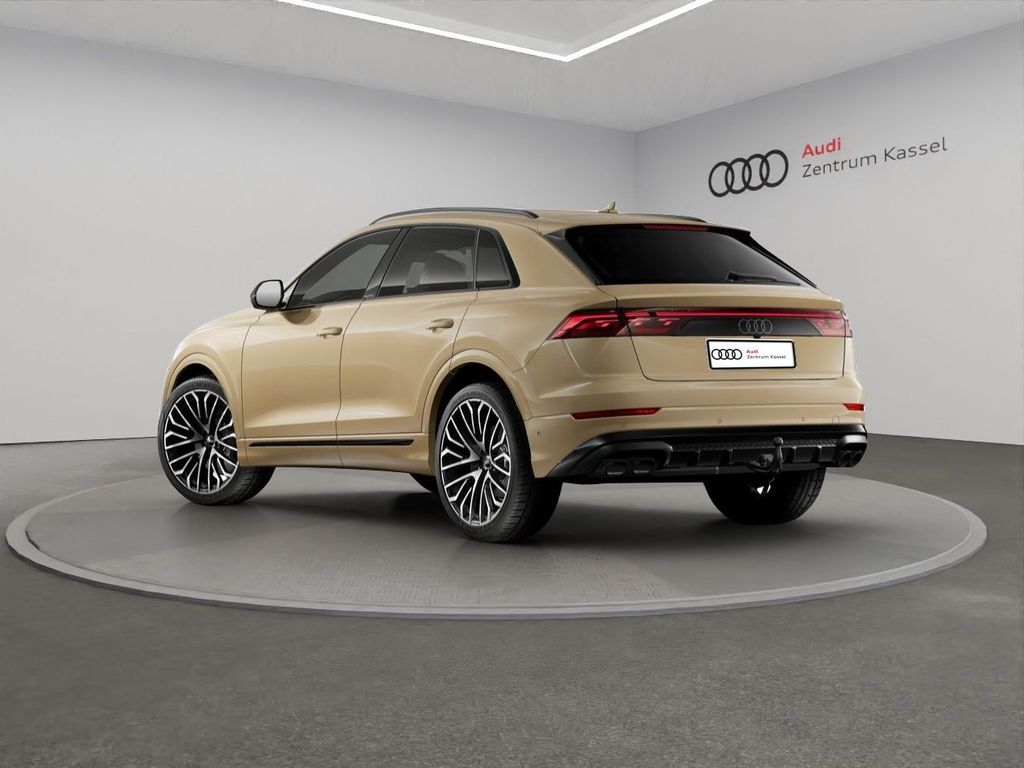 Audi SQ8 2025