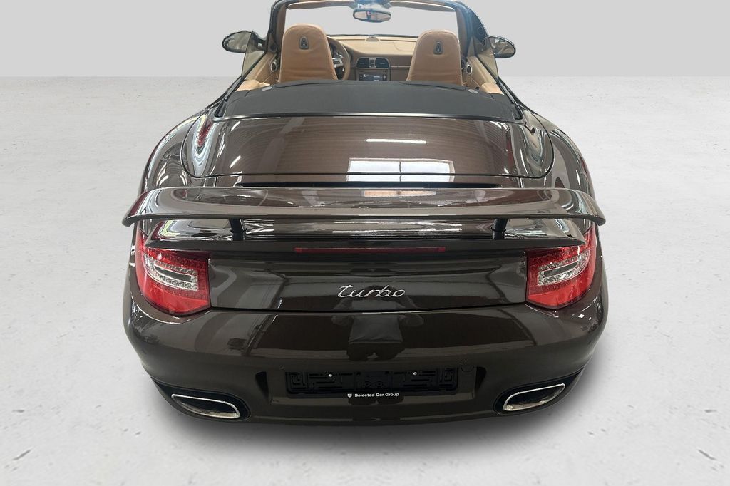 Porsche 911 2011