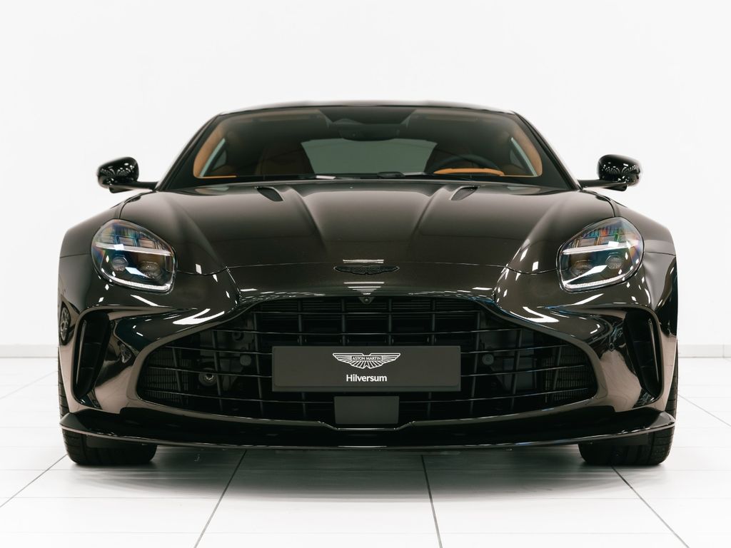 Aston Martin V8 Vantage 2025