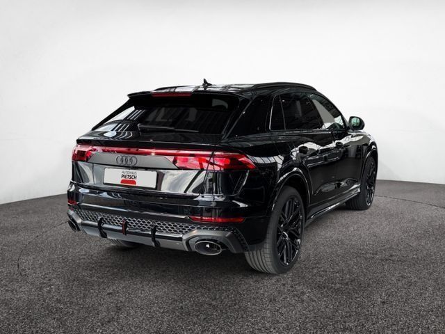 Audi RSQ8 2025