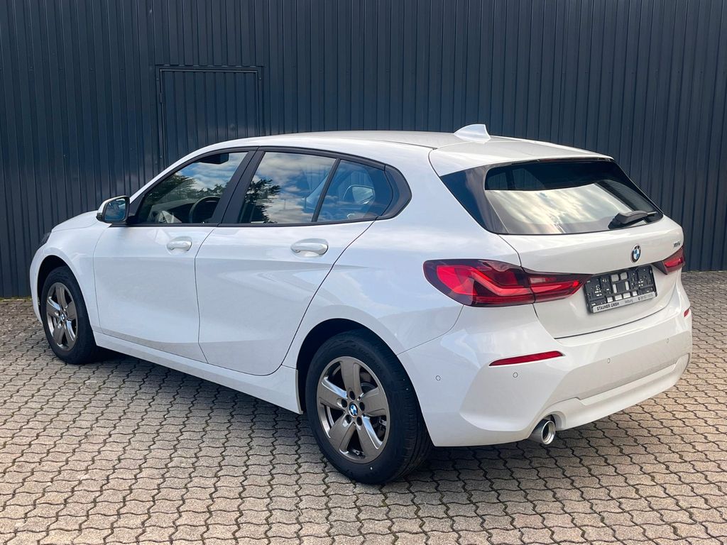 BMW 116 2024