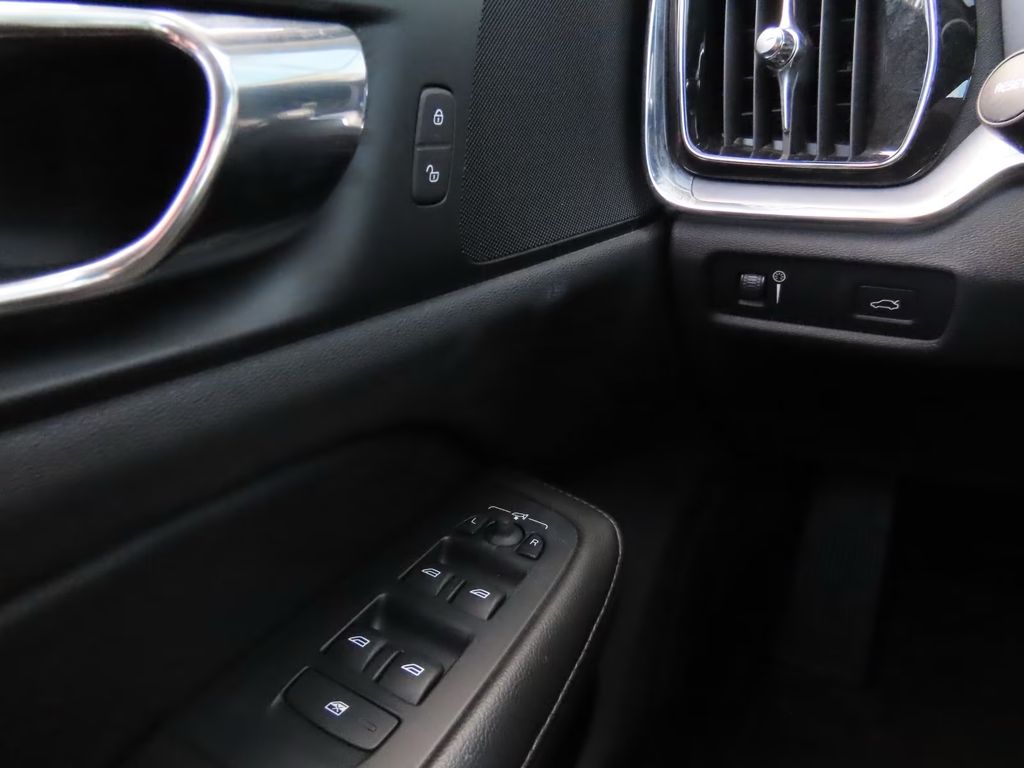Volvo V60 2018