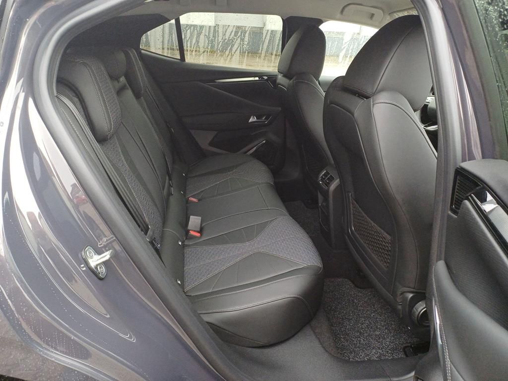 DS Automobiles DS4 2025