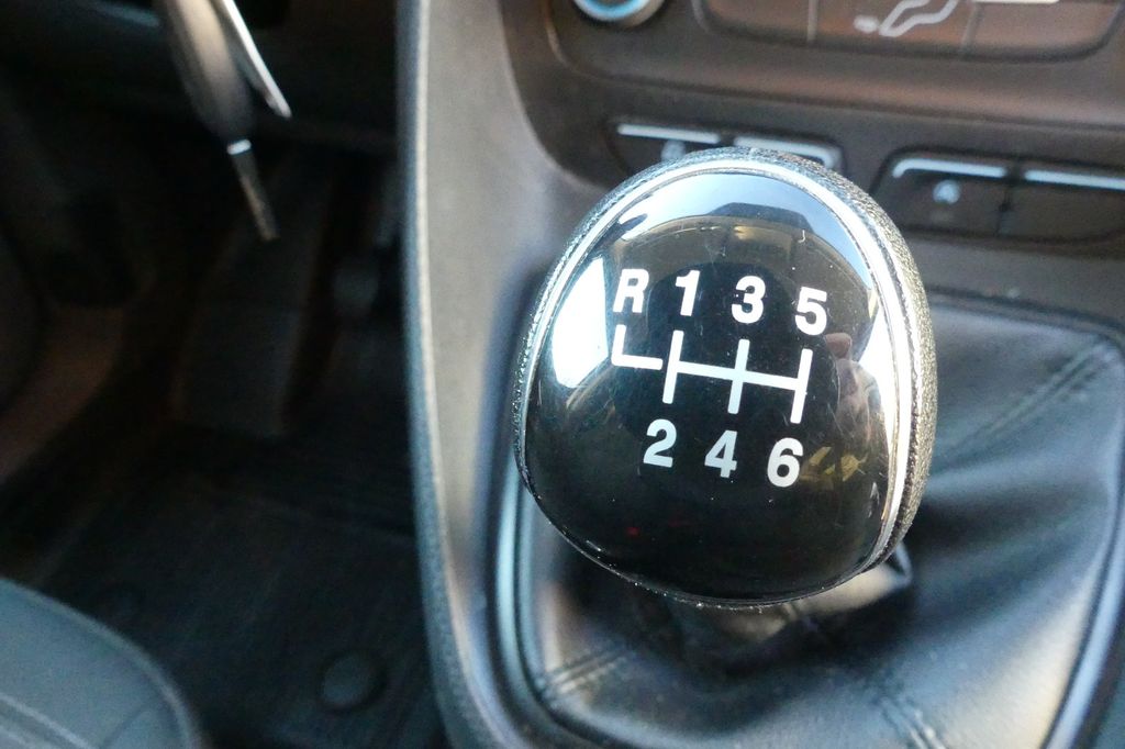 Ford Transit Connect 2021