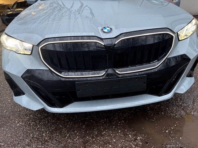 BMW 520 2024