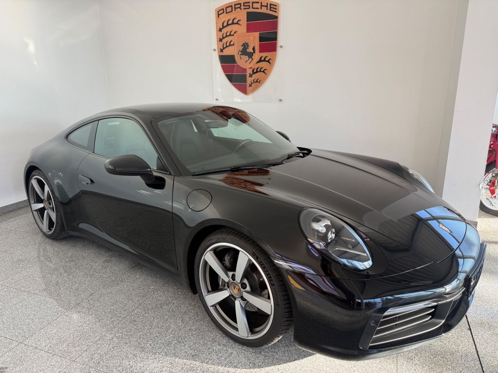 Porsche 992 2024