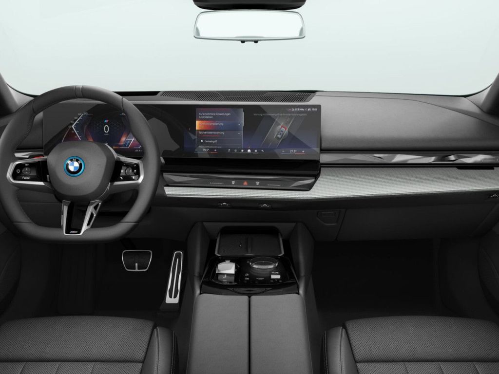 BMW i5 2024