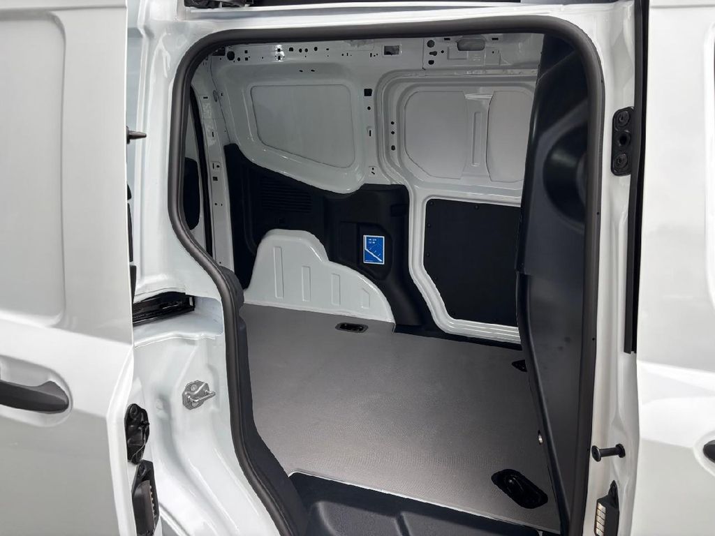 Ford Tourneo Courier 2025