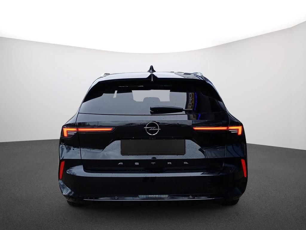 Opel Astra 2023