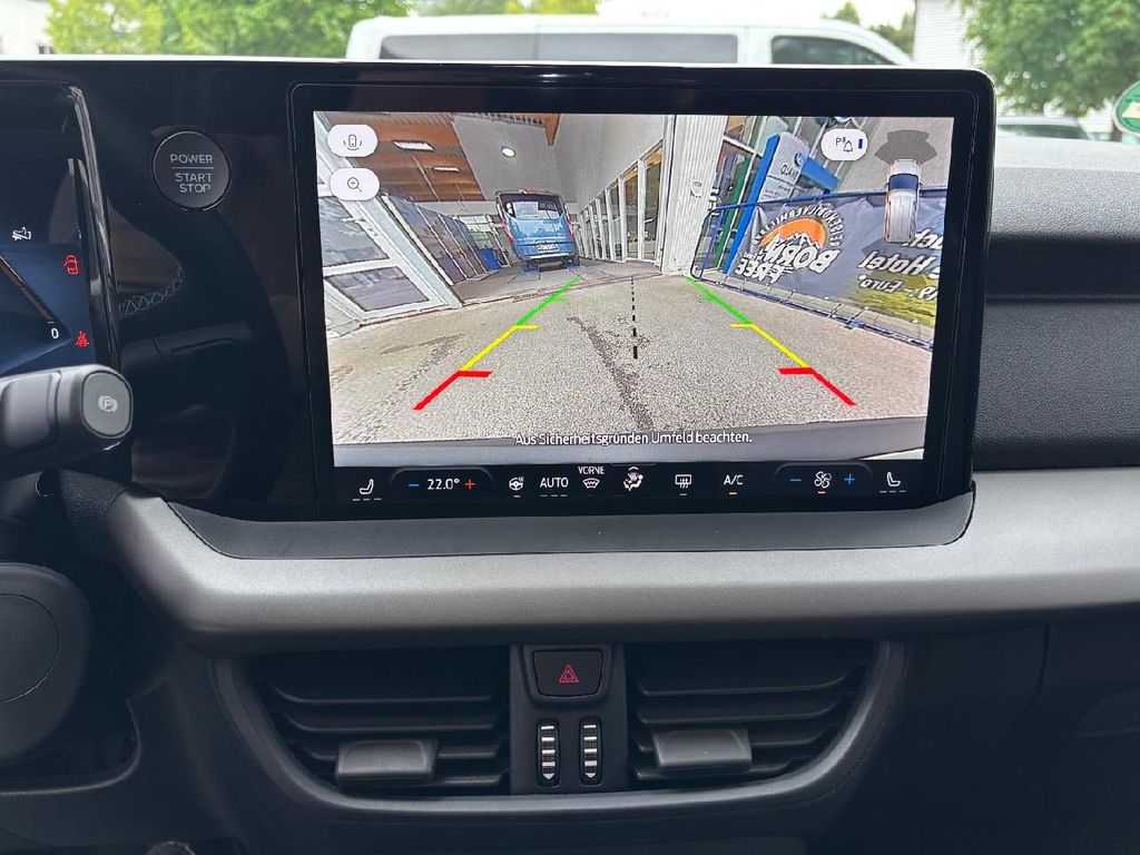 Ford Tourneo Courier 2025
