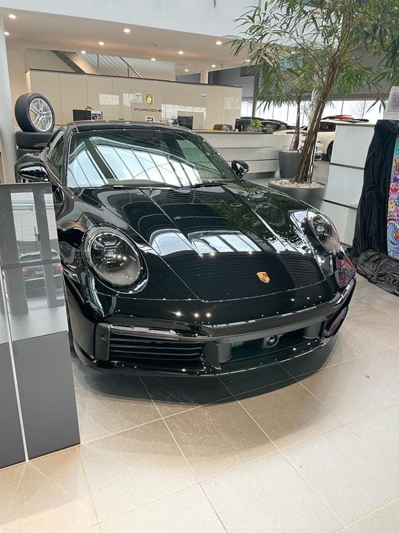 Porsche 992 2023