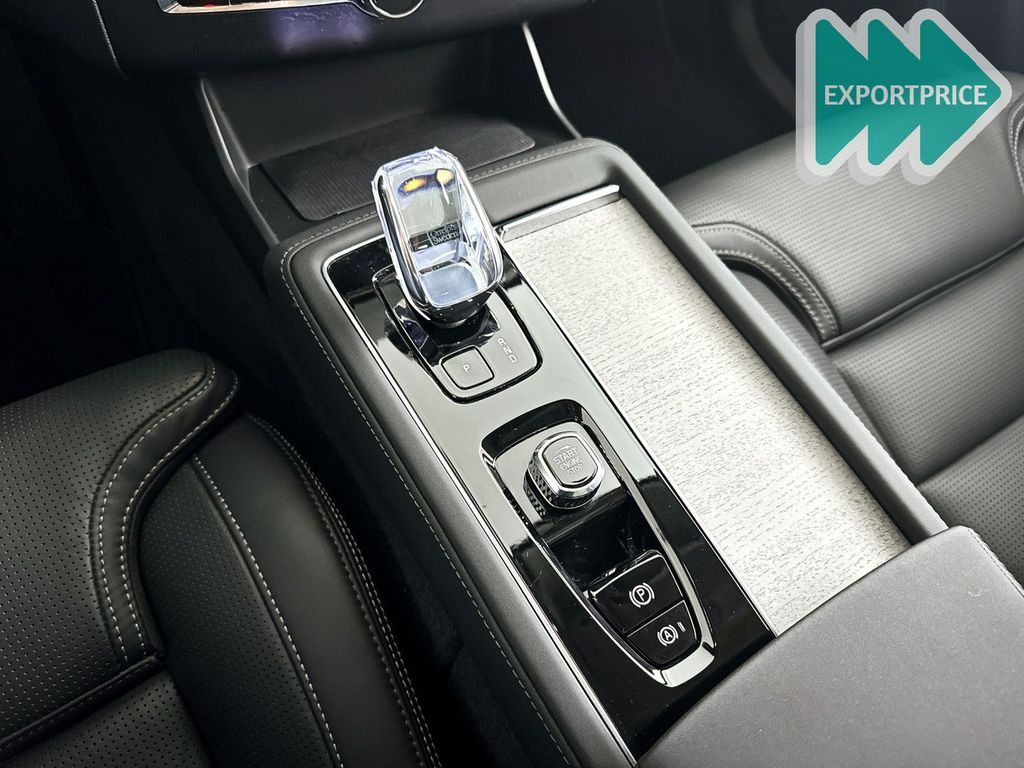 Volvo XC90 2025