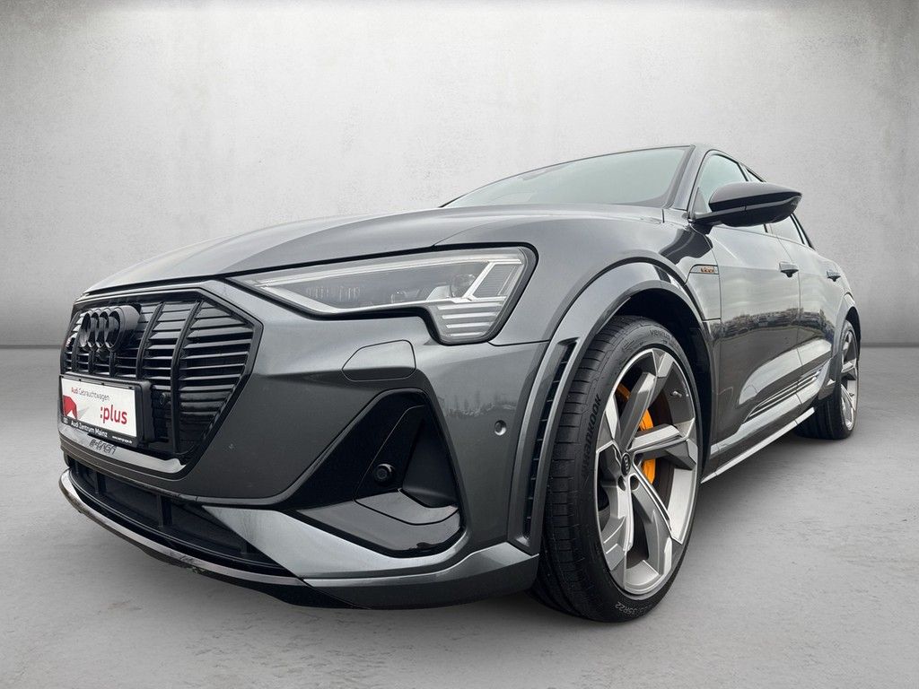 Audi e-tron 2022