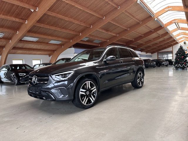 Mercedes-Benz GLC 300 2021