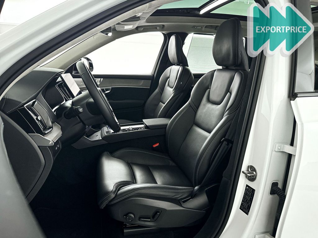 Volvo XC90 2025
