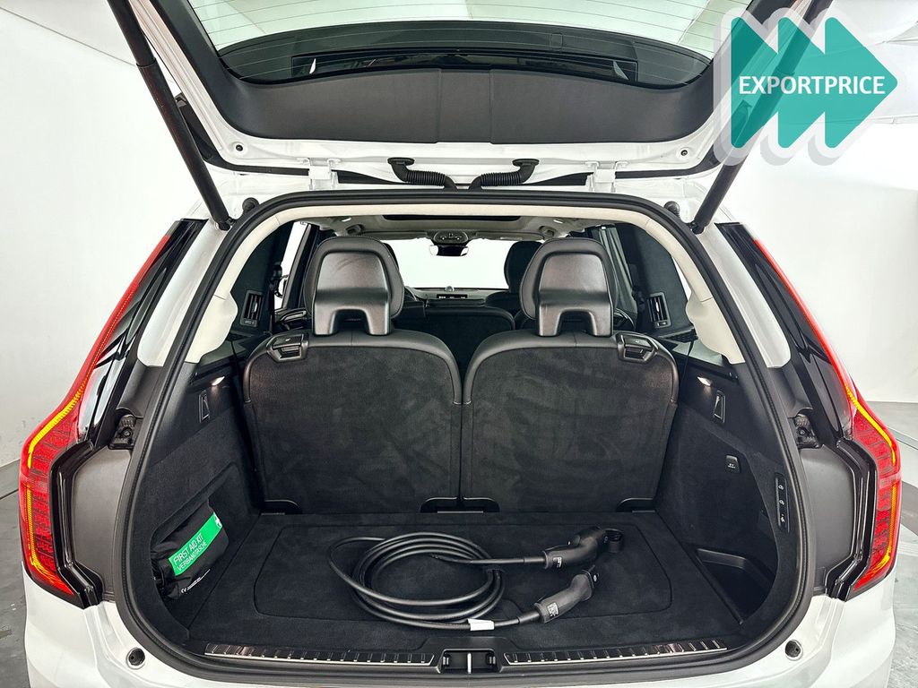 Volvo XC90 2025