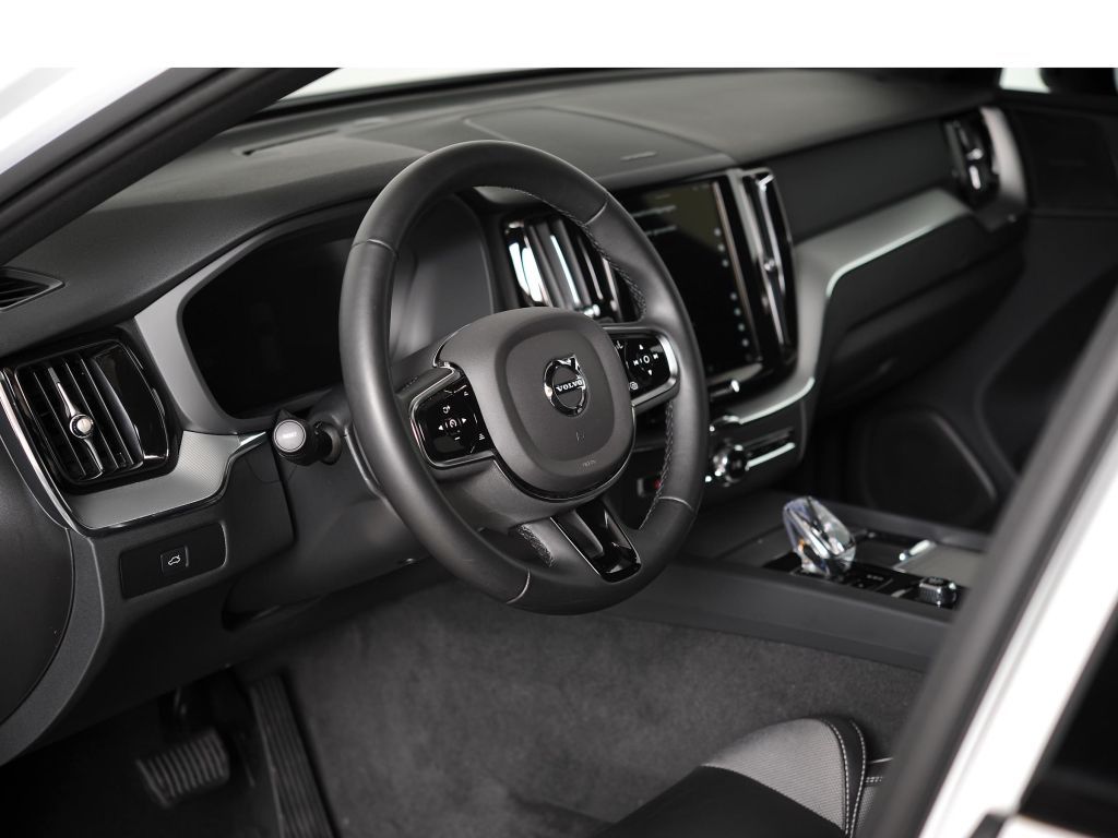 Volvo XC60 2023