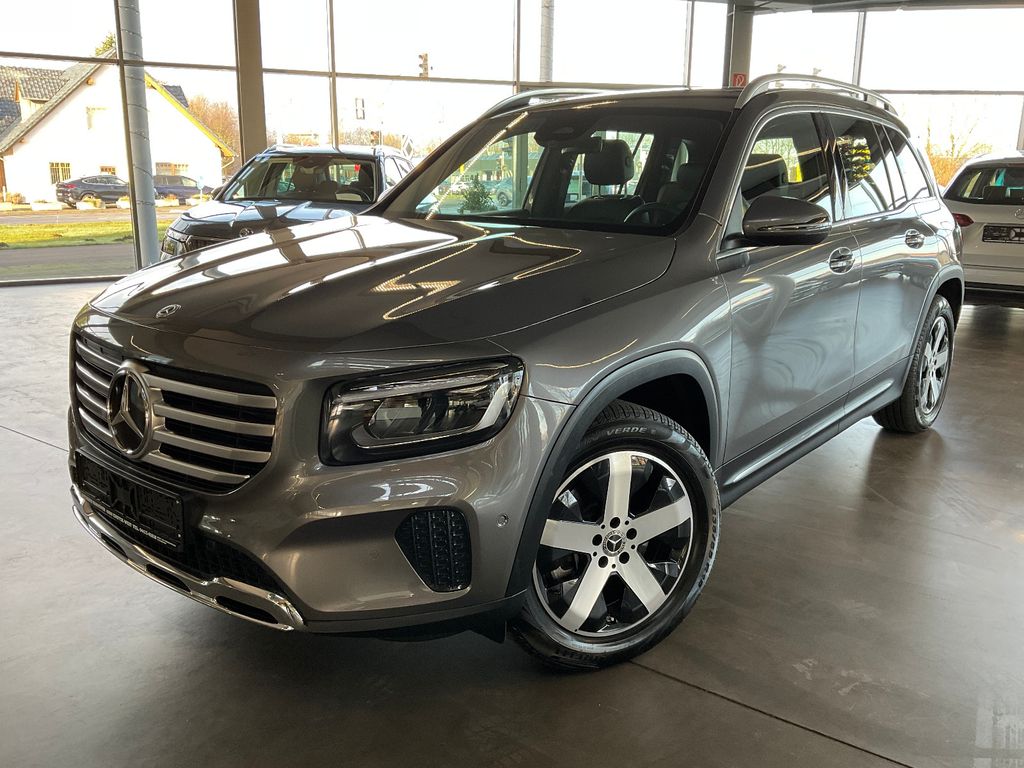 Mercedes-Benz GLB 220 2024