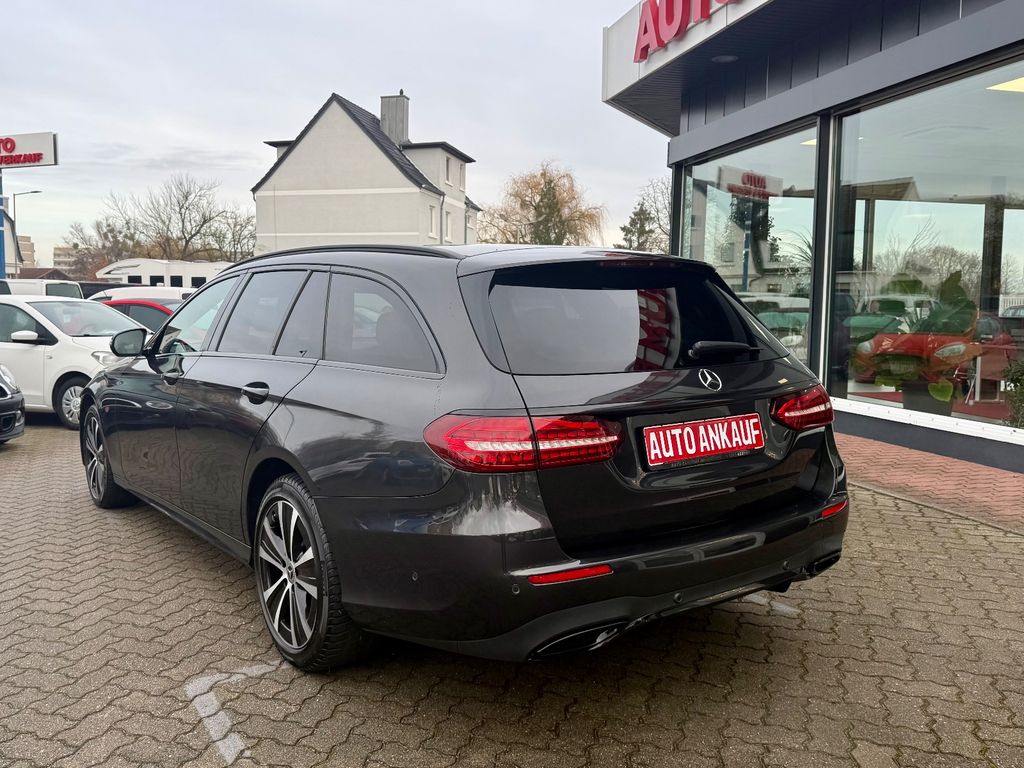 Mercedes-Benz E 300 2022