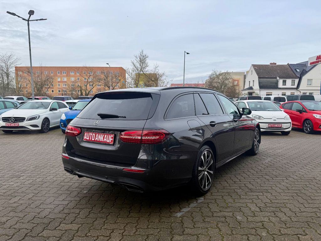 Mercedes-Benz E 300 2022