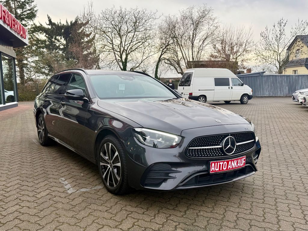 Mercedes-Benz E 300 2022