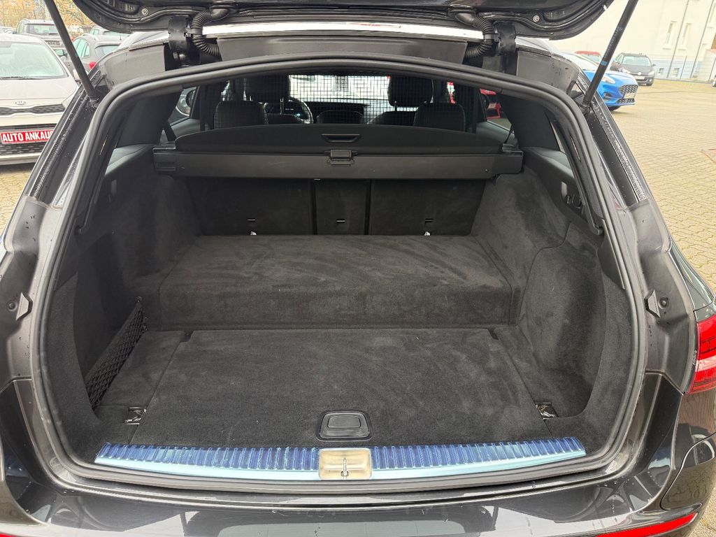 Mercedes-Benz E 300 2022