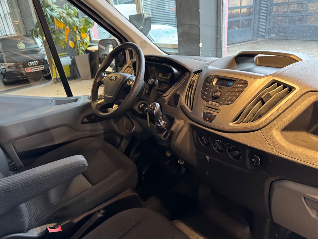 Ford Transit 2017