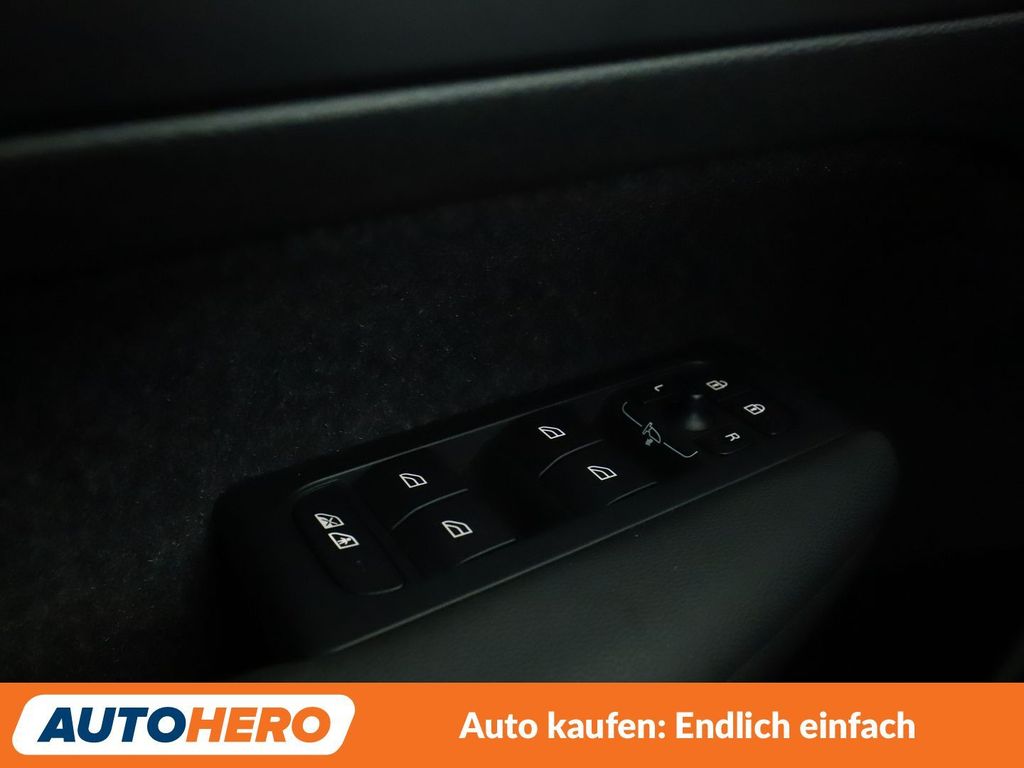 Volvo XC40 2022