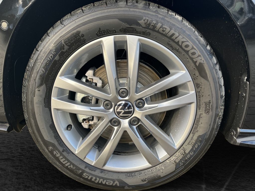 Volkswagen Touran 2025