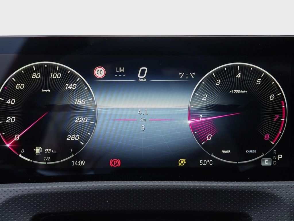 Mercedes-Benz CLA 180 2025