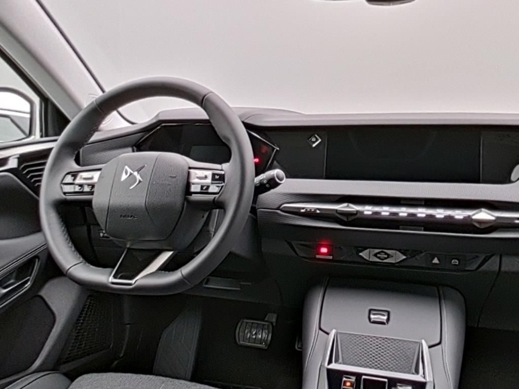 DS Automobiles DS4 2025