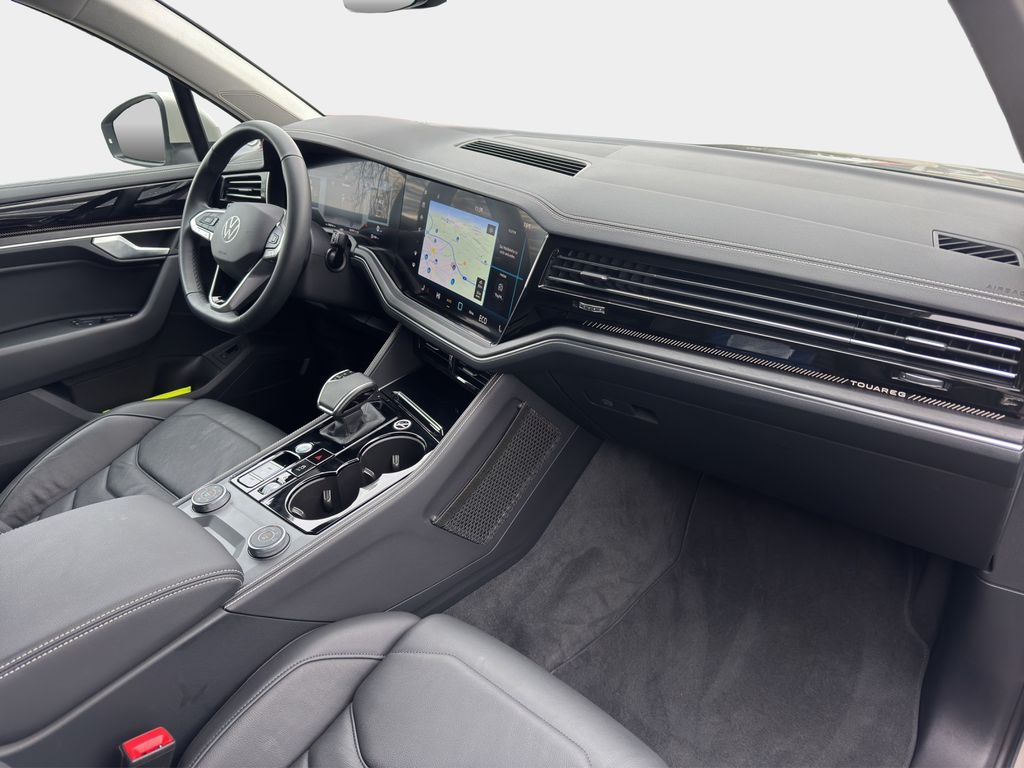 Volkswagen Touareg 2025