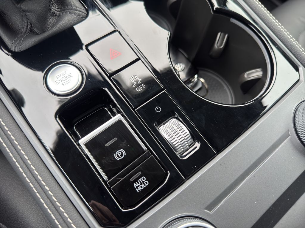 Volkswagen Touareg 2025