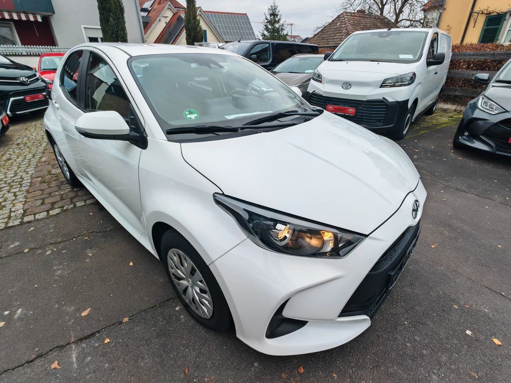 Toyota Yaris 2024