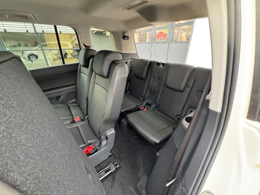 Volkswagen Touran 2025