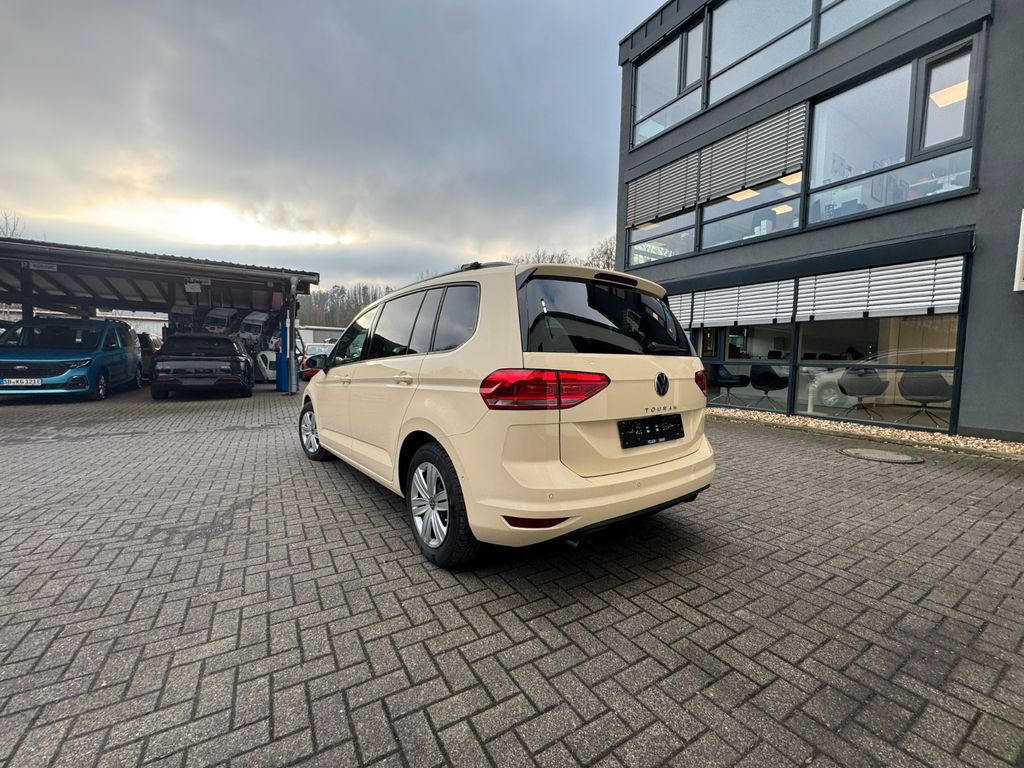 Volkswagen Touran 2025