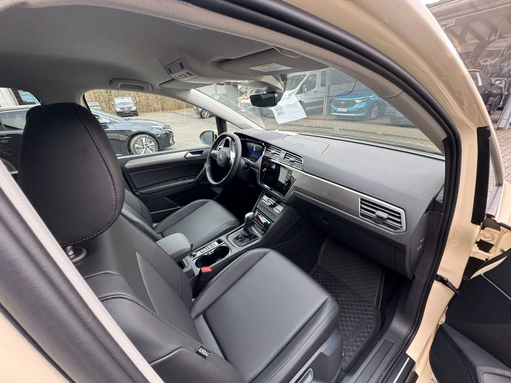 Volkswagen Touran 2025
