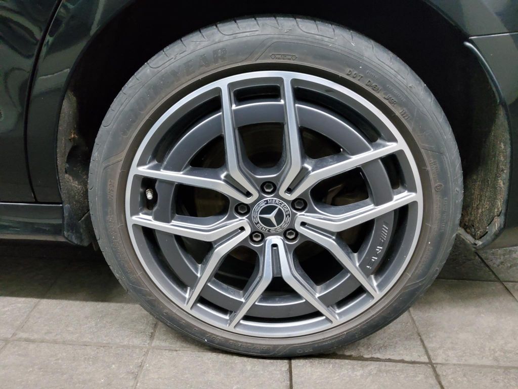 Mercedes-Benz E 300 2021