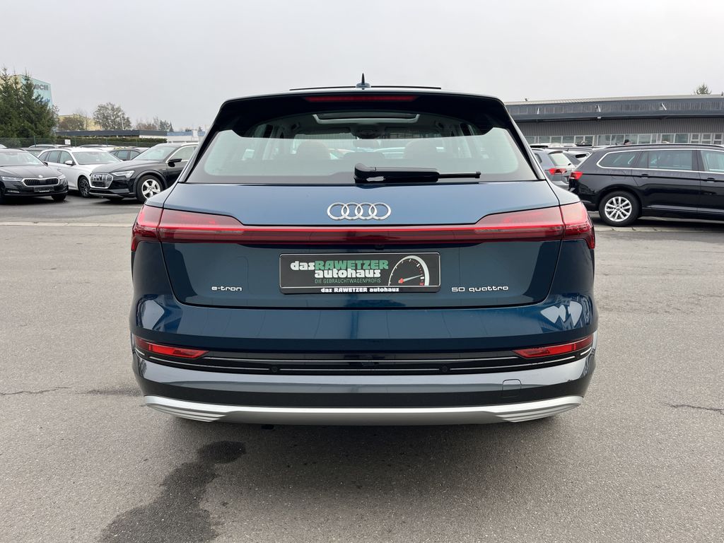 Audi e-tron 2022