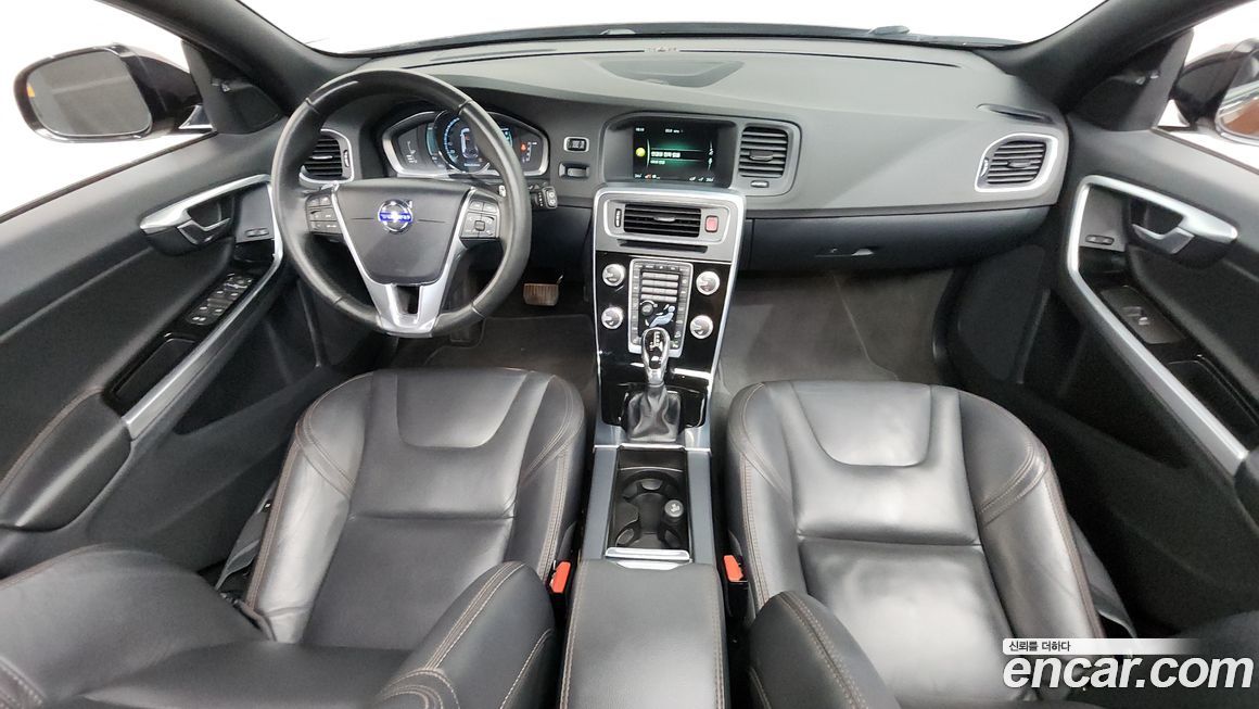 Volvo V60 2016